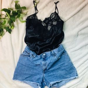 •Vintage 80s Victoria’s Secret Black Lace Slip•